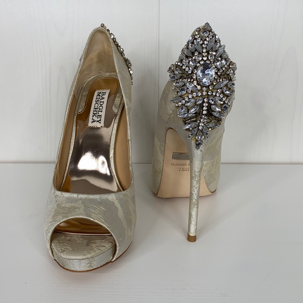 Badgley Mischka Kiara Heels size 7.5
